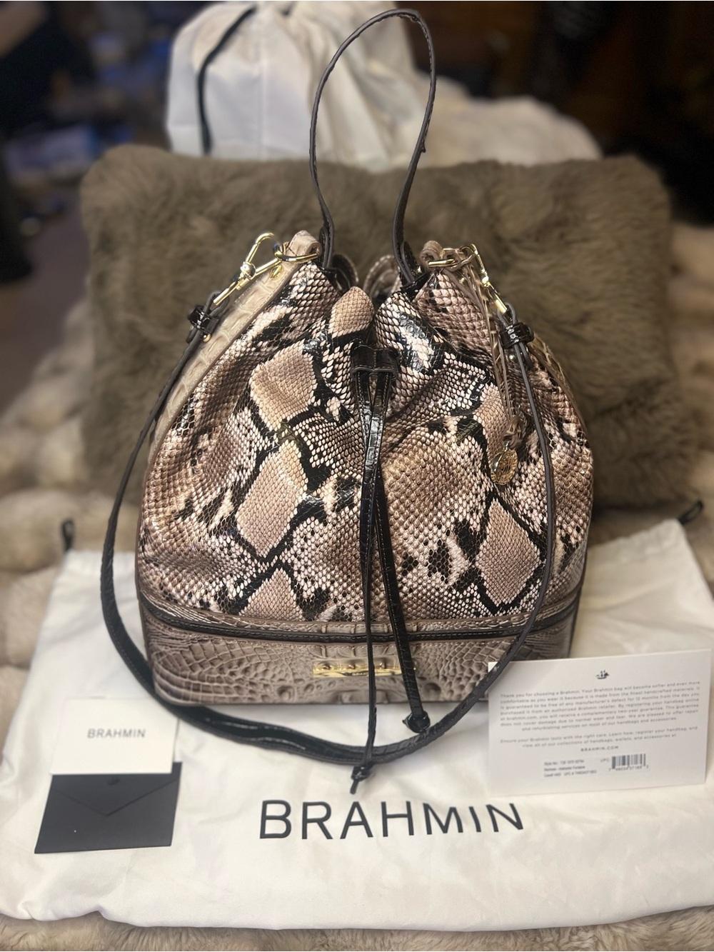 New! Brahmin Marlowe Alabaster Fontaine snakeskin & croc bucket bag (MSRP $366)
